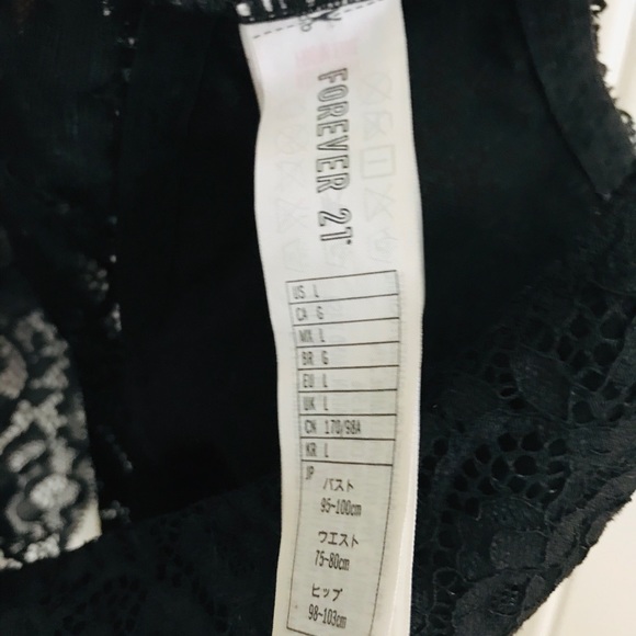 Forever 21 crop top/bralette - Picture 2 of 2